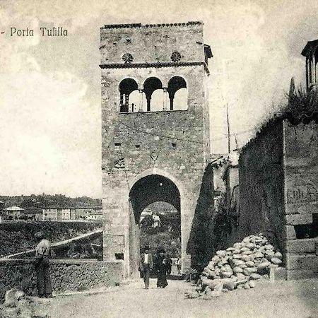 L'Attico Sul Fiume Center Home Ascoli Piceno Exterior foto